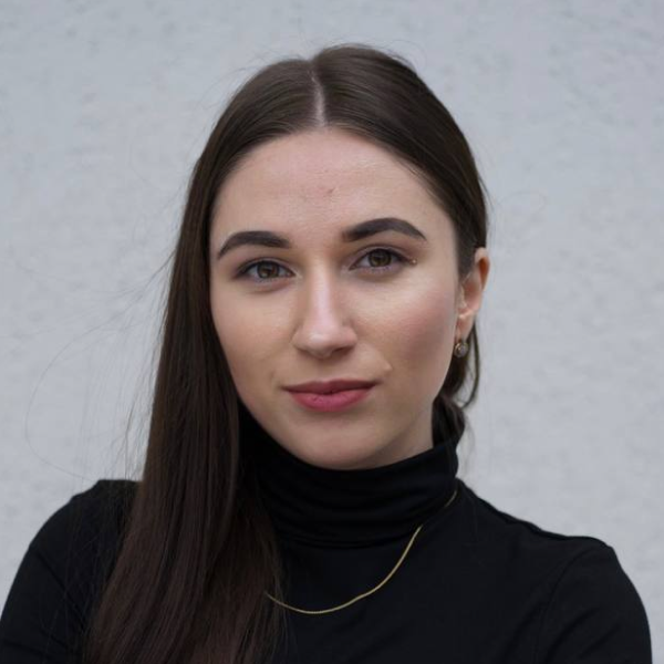 Преподаватель Дарья Абхинав