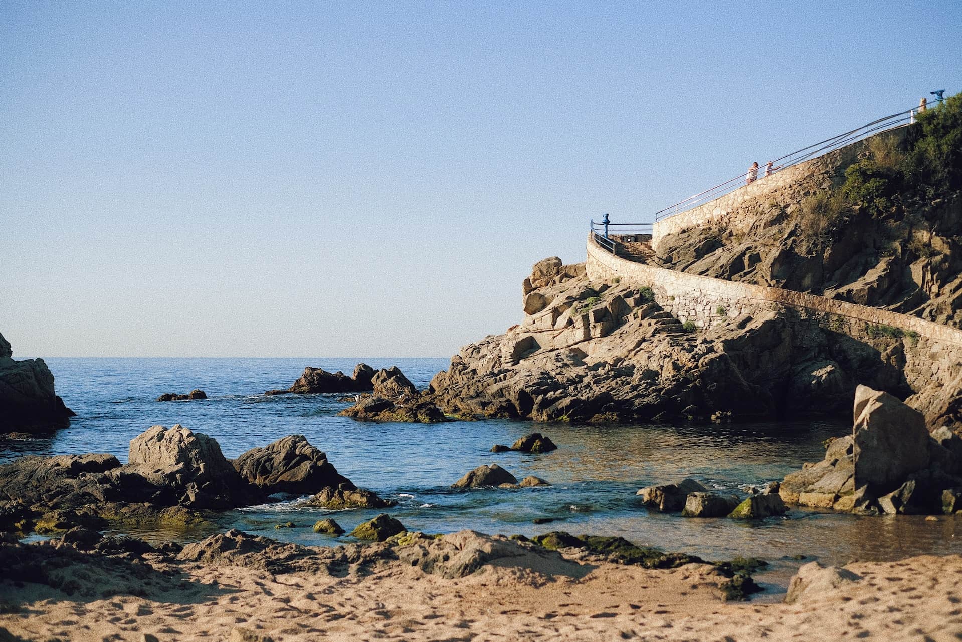 recarga tu vehículo eléctrico en Lloret de Mar, Costa Brava
