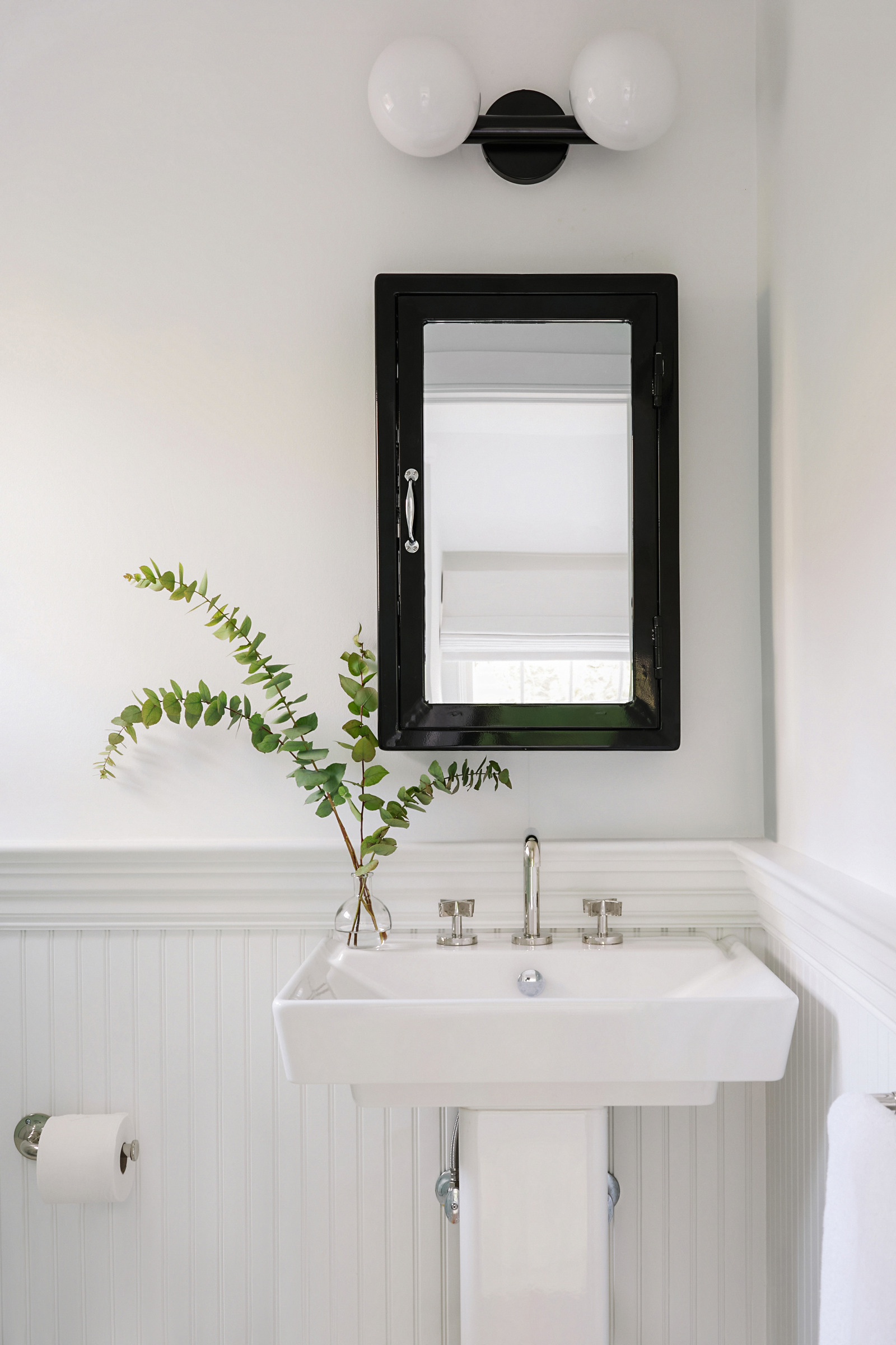 25 Guest Bathroom Ideas & Designs Kallista