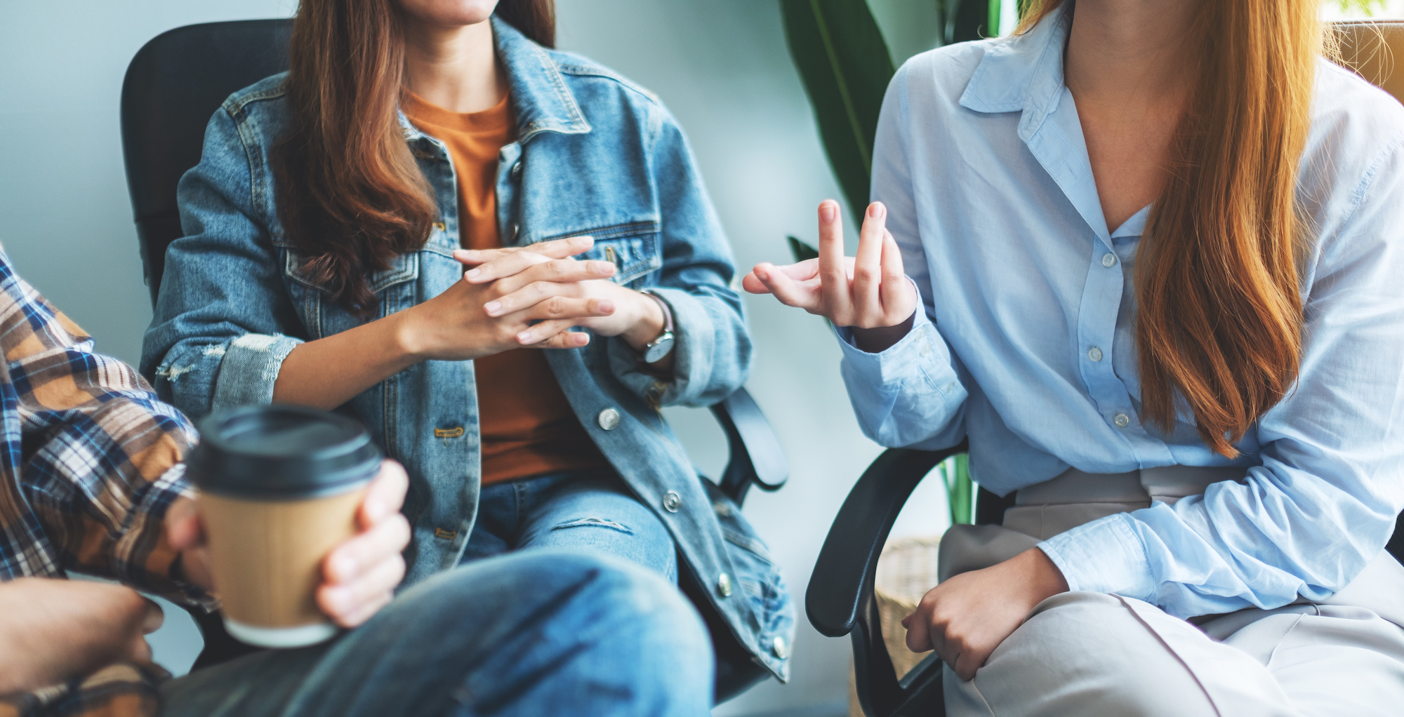 How to use body language to stand out