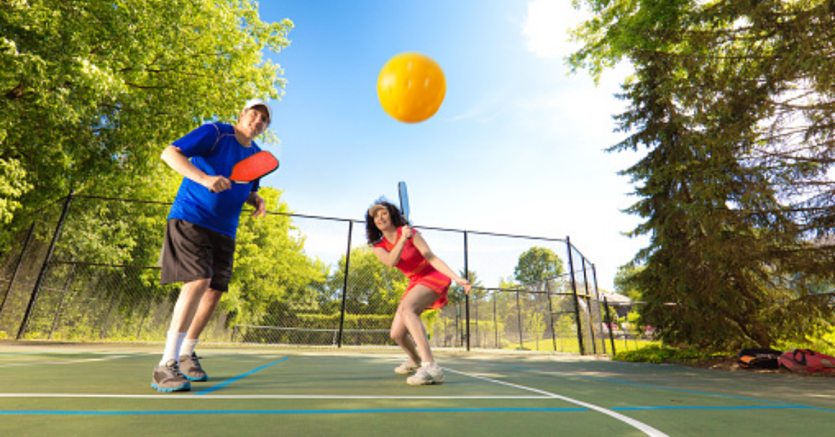 How Do You Play Pickleball For Beginners? Paddle2Racket