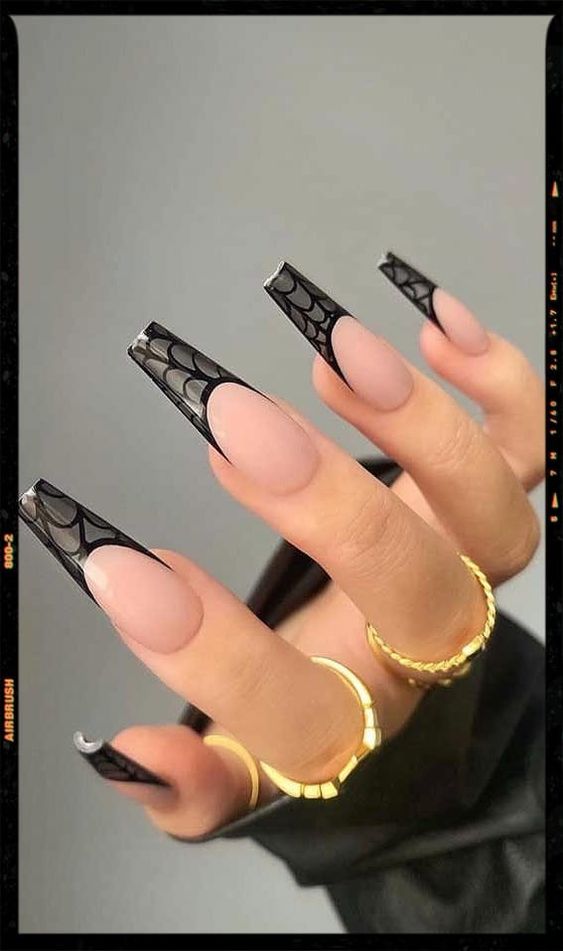 Spider Web Black Tips