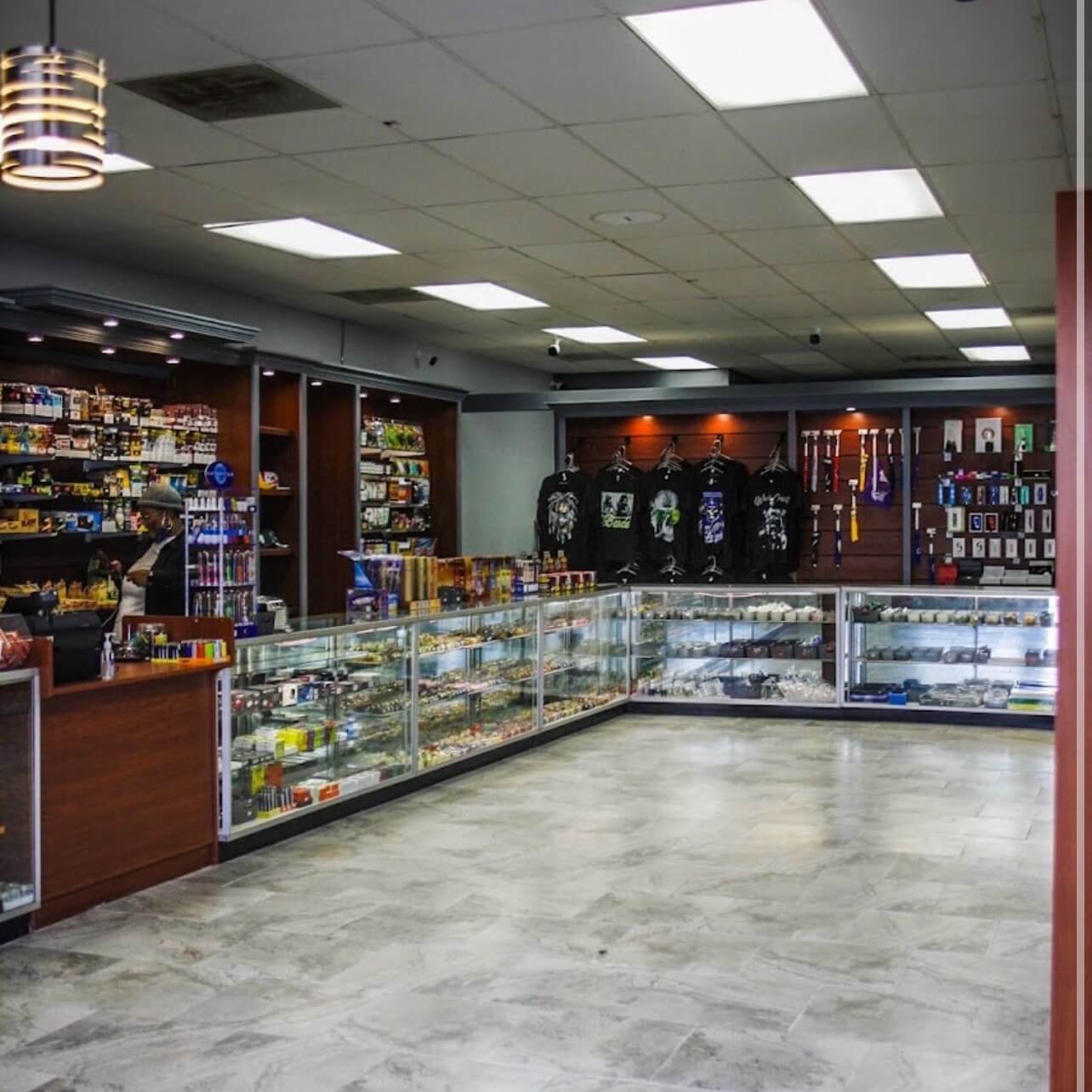 Smoker's Paradise Ventura Smoke Shop