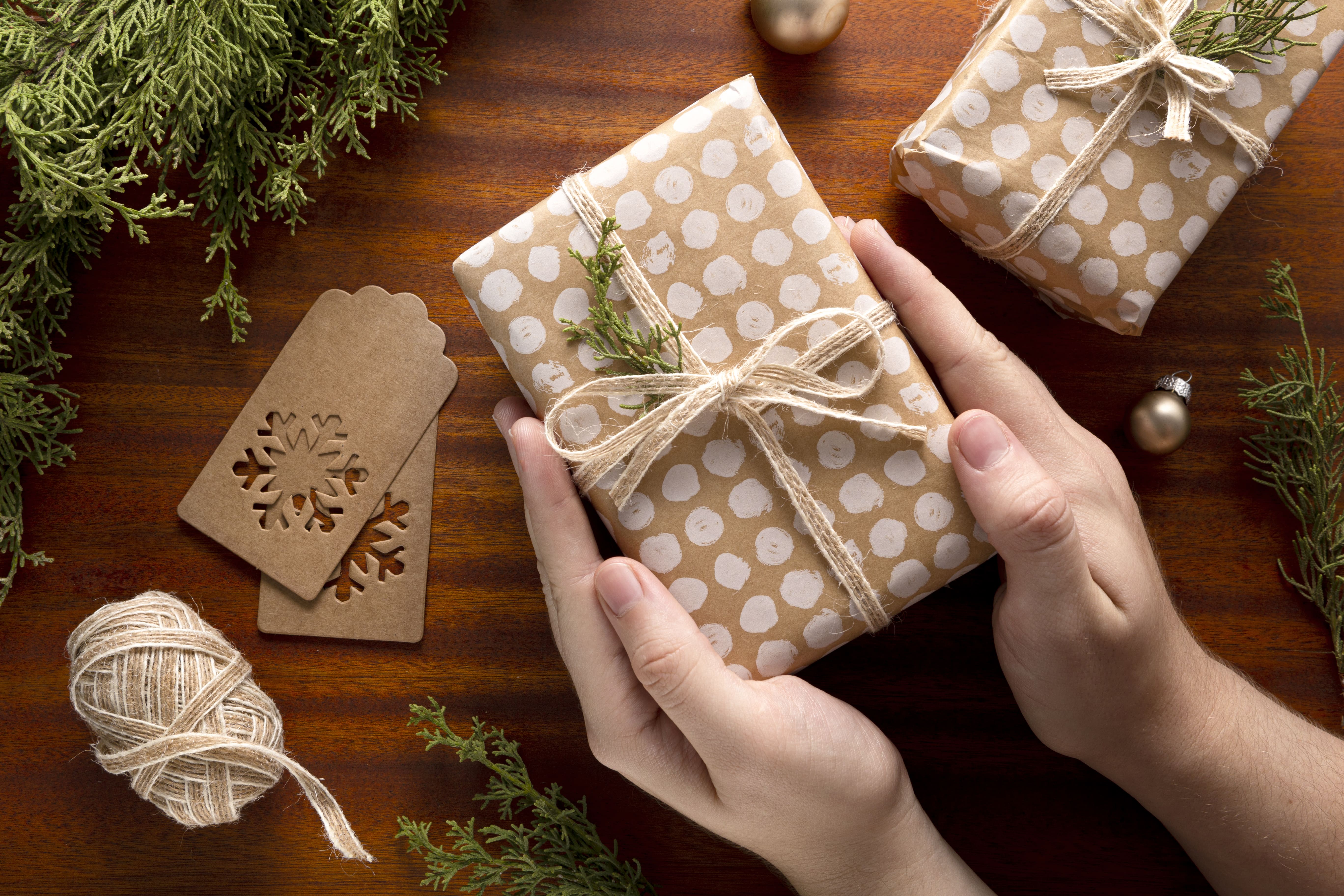 gifting options gift wrap personalized messages