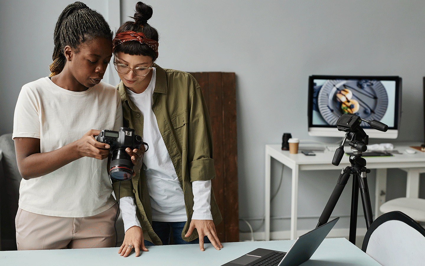 Create-A-Space ||| Cleveland's Content Studio & Business Lounge