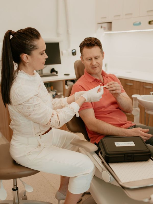 Invisalign vs Braces Pros and Cons