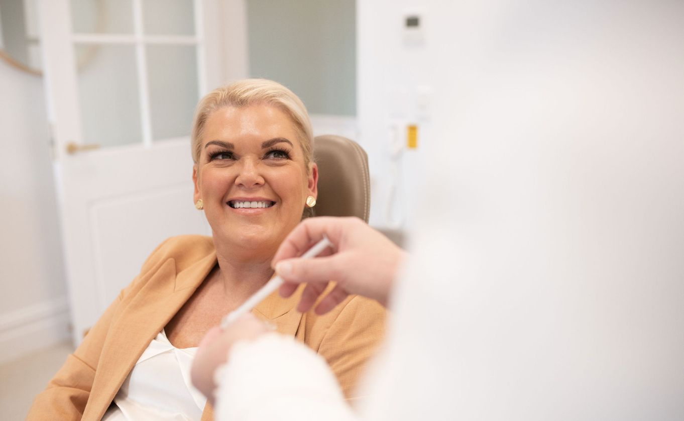 How much does teeth whitening cost in Australia? A dentist explains.