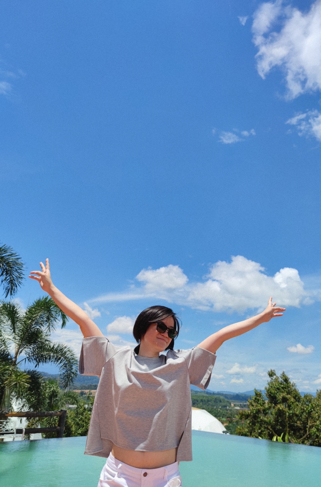 Mei Jun profile picture effect