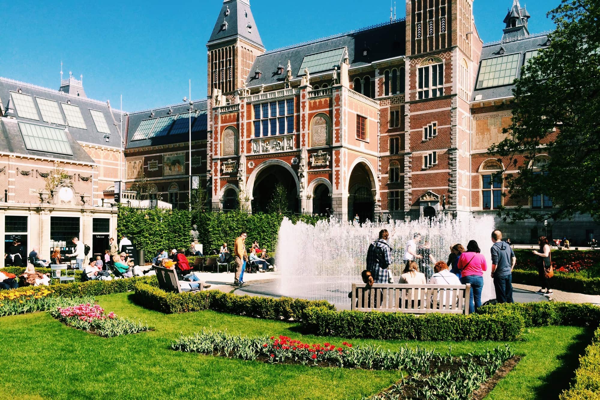 rijksmuseum-garden-secret-spots-in-amsterdam