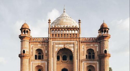 Mondrian on RFPnetworks Emerging Market Equity Research Feed depicted by Taj Mahal