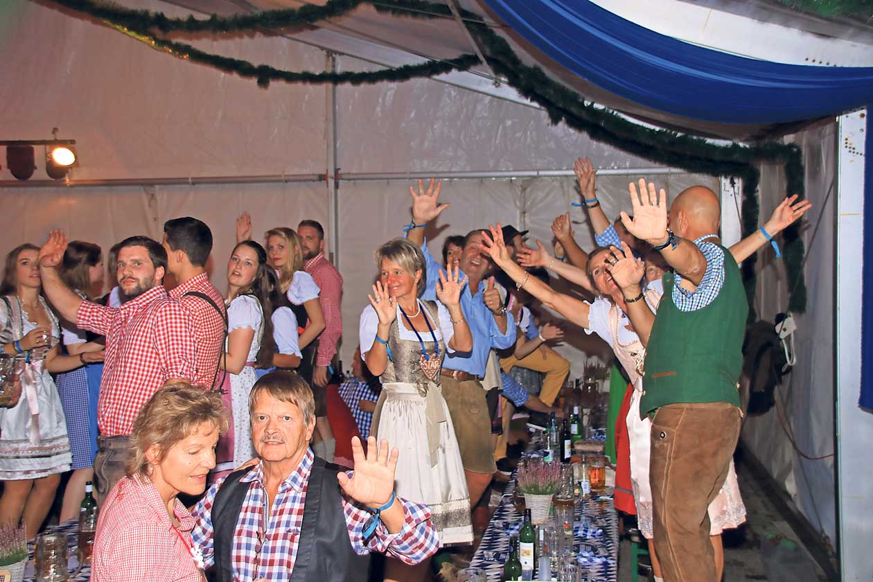 Tisch reservieren Oktoberfest Gstaad