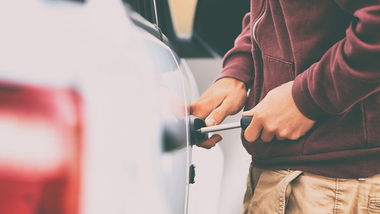 What To Do When Your Vehicle Has Been Stolen? Navmii Tracker To The Rescue!