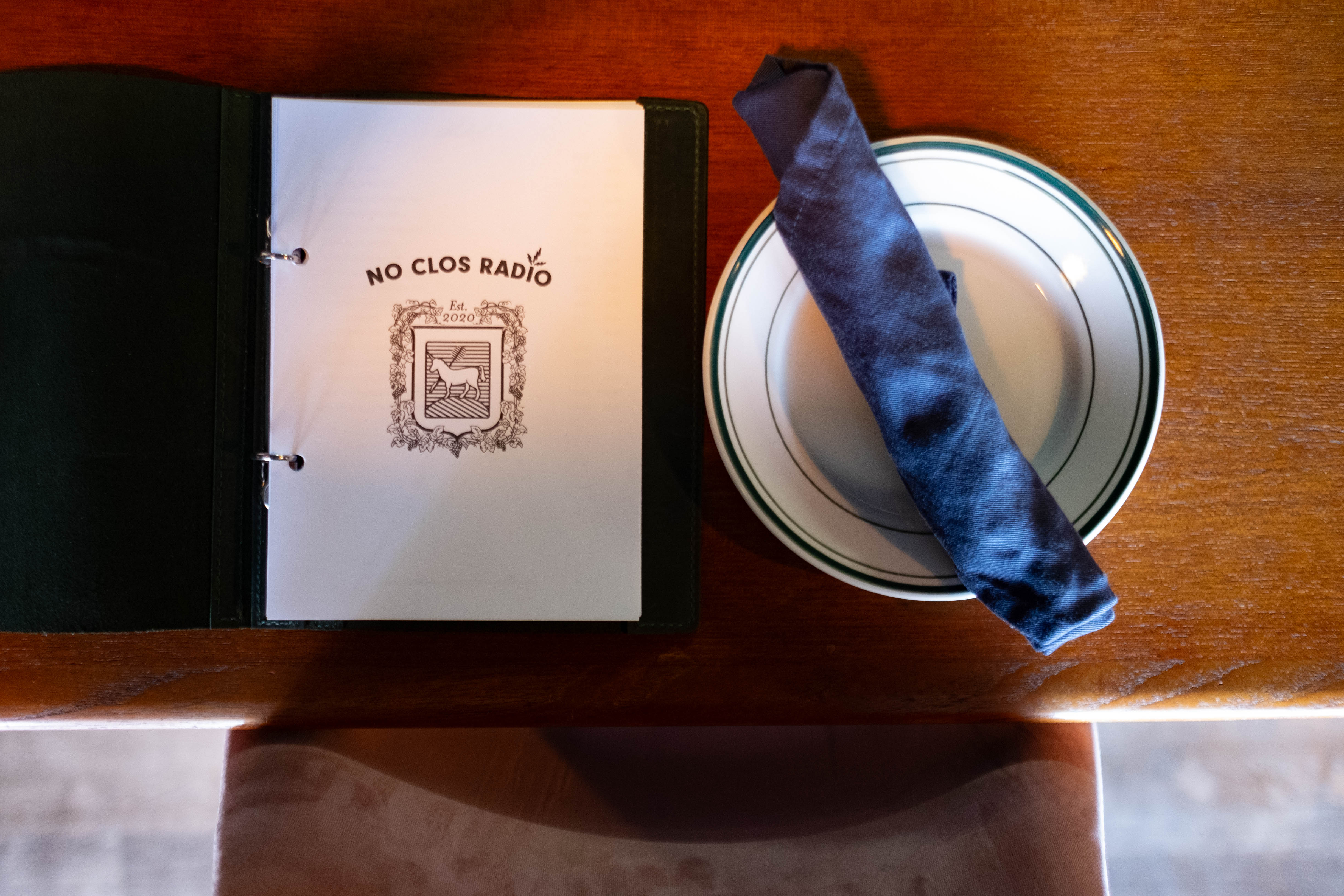 No Clos Radio | The home of Maloof Wines and Fossil & Fawn