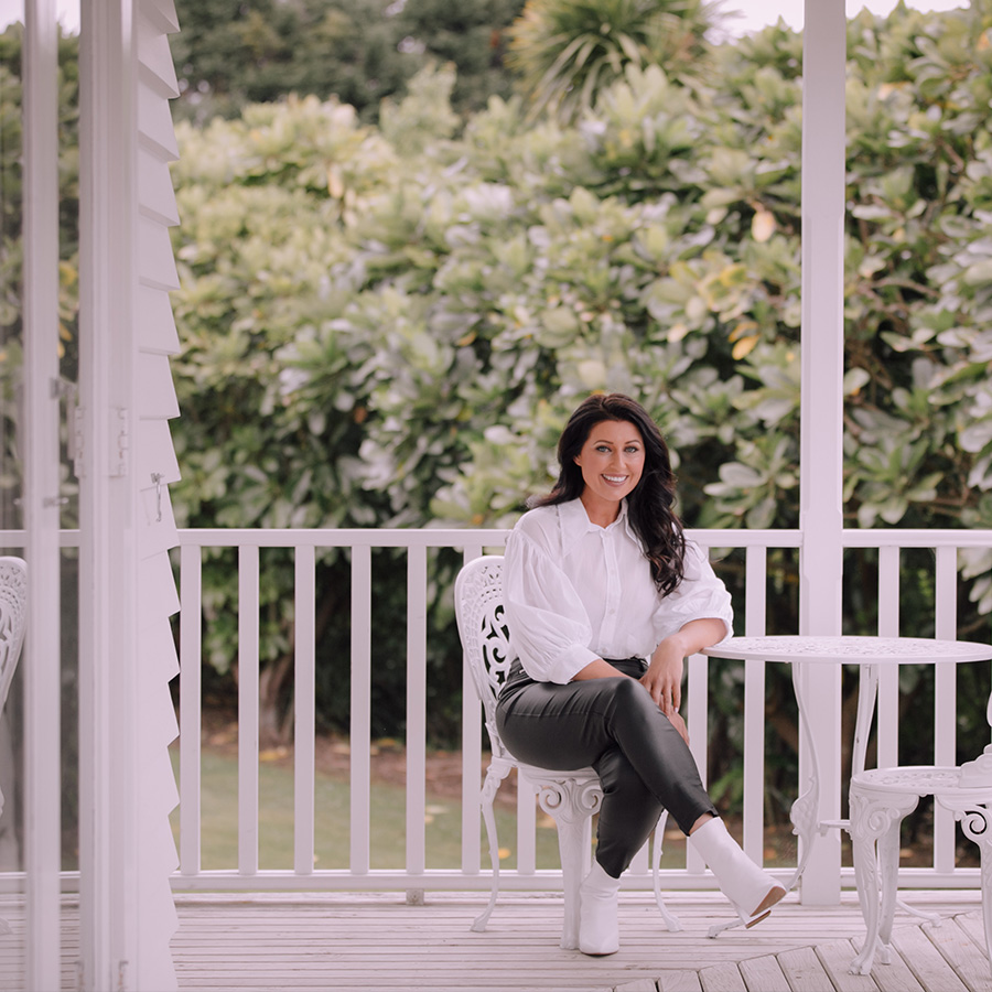 About Lani Allard. Luxury, lifestyle and residential real estate.