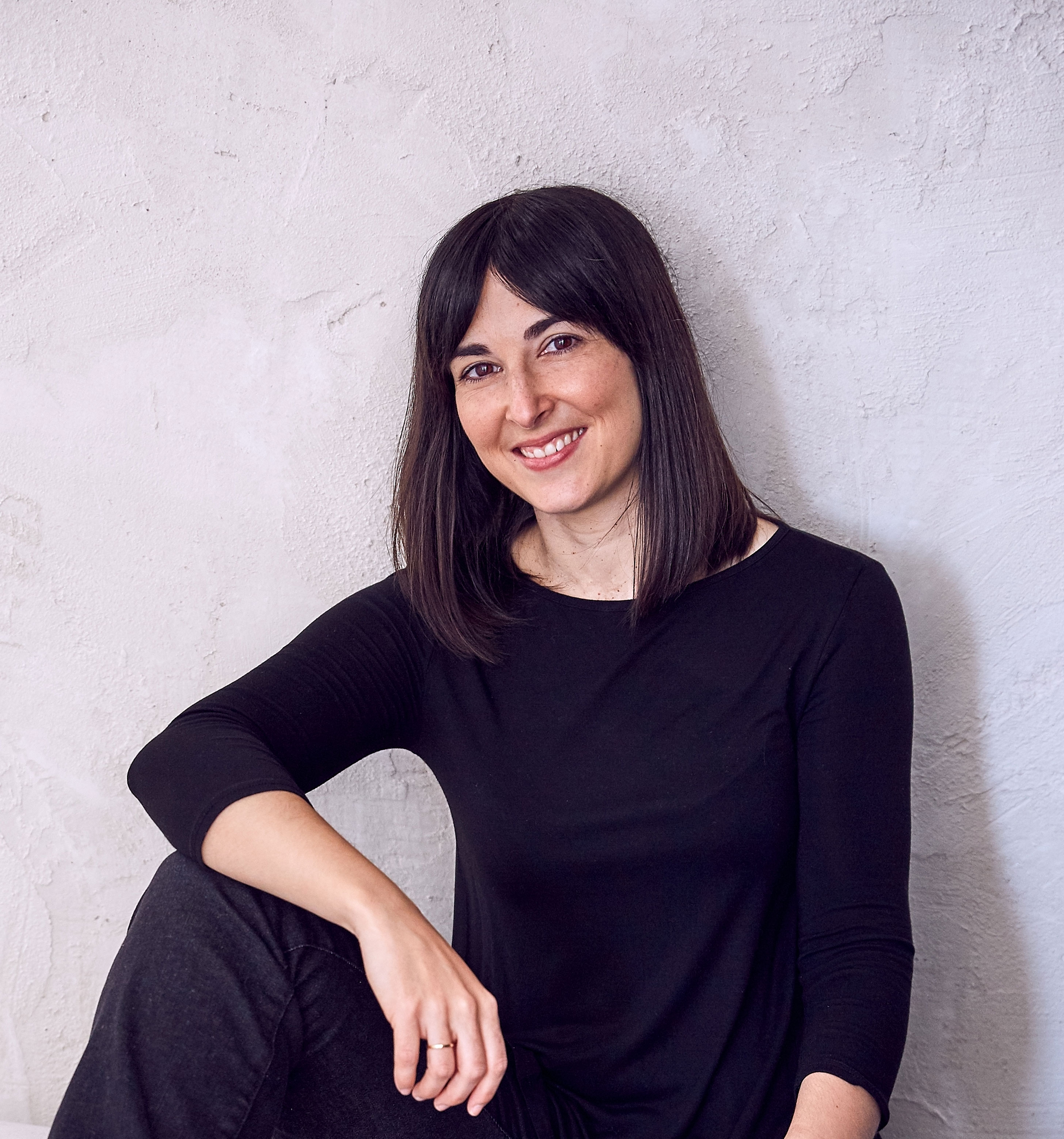 Blanca Cortés - Diseñadora digital especializada en Branding, web, diseño editorial, motion design y edición de video