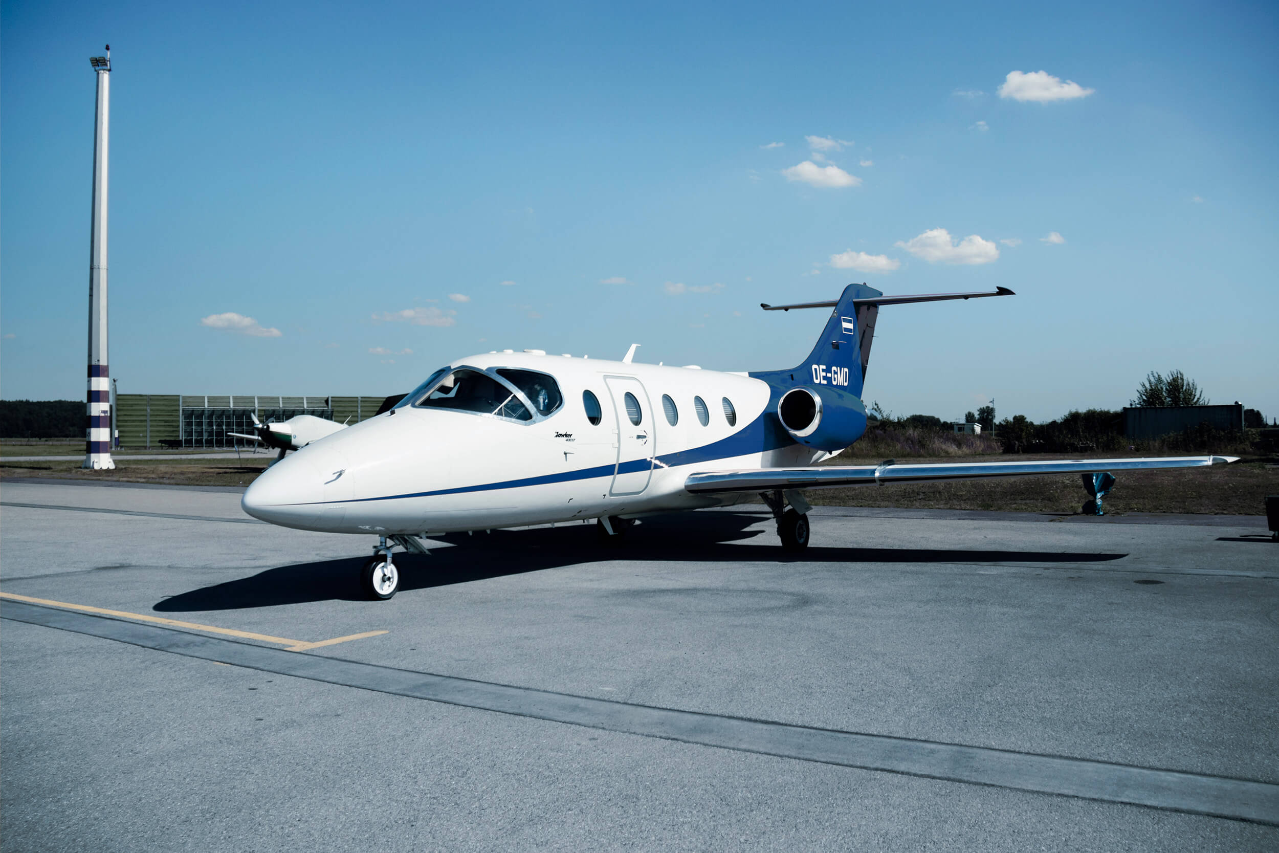 Hawker 400XP inX.aero