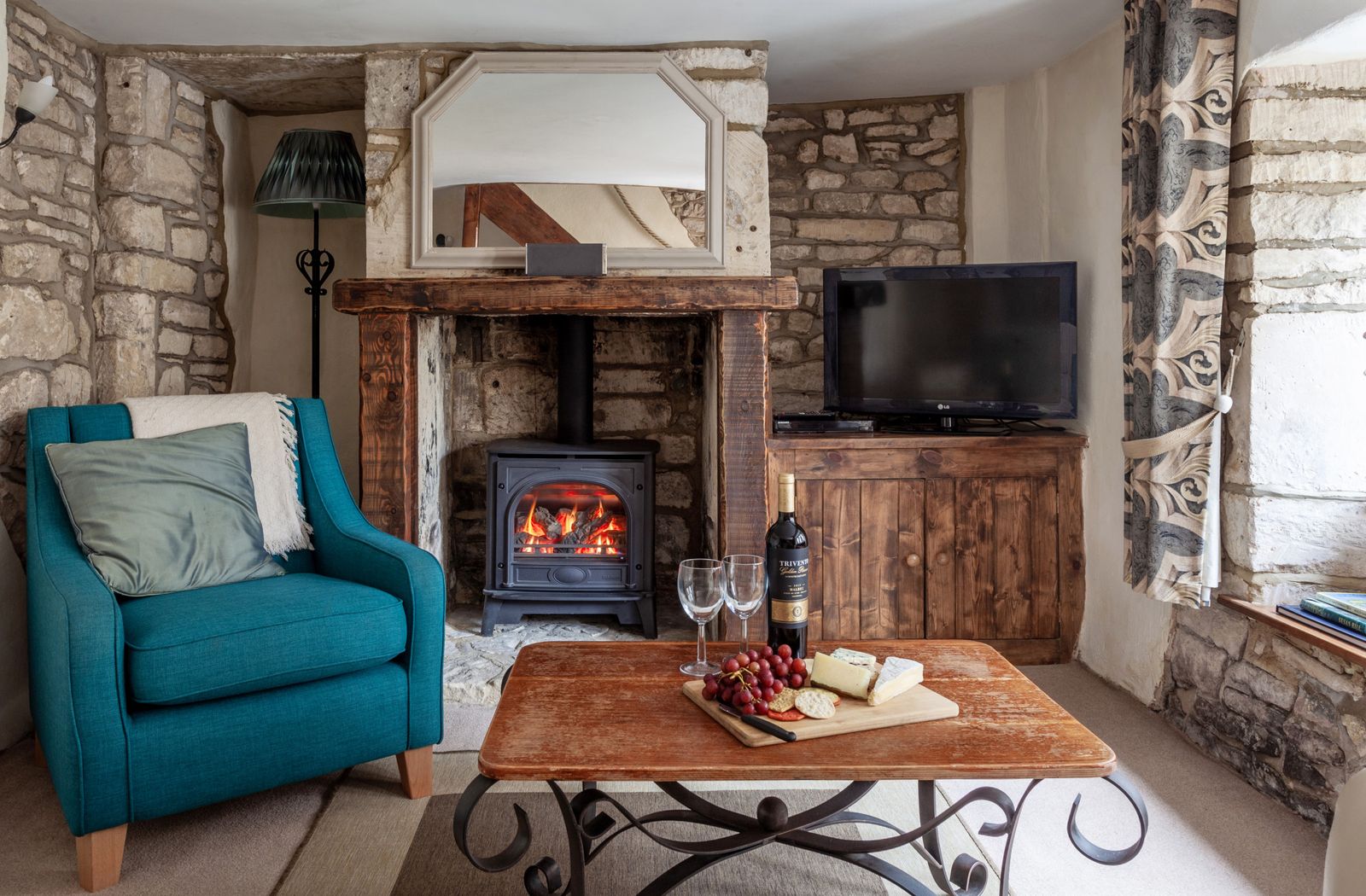 Lovedays Cottage Come and stay Cotswolds