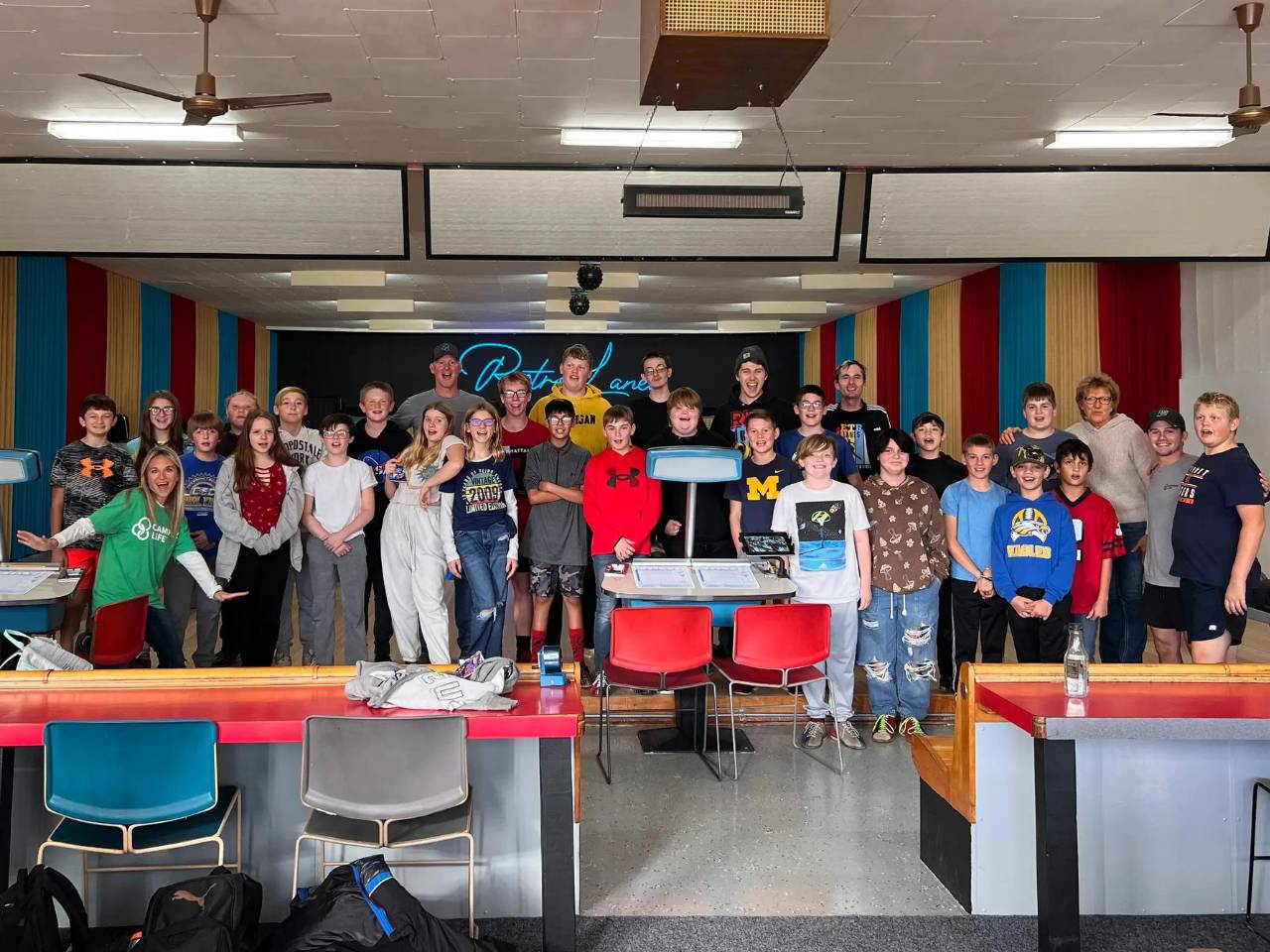 Retro Lanes Bowling Alley Carson City, MI Bowling