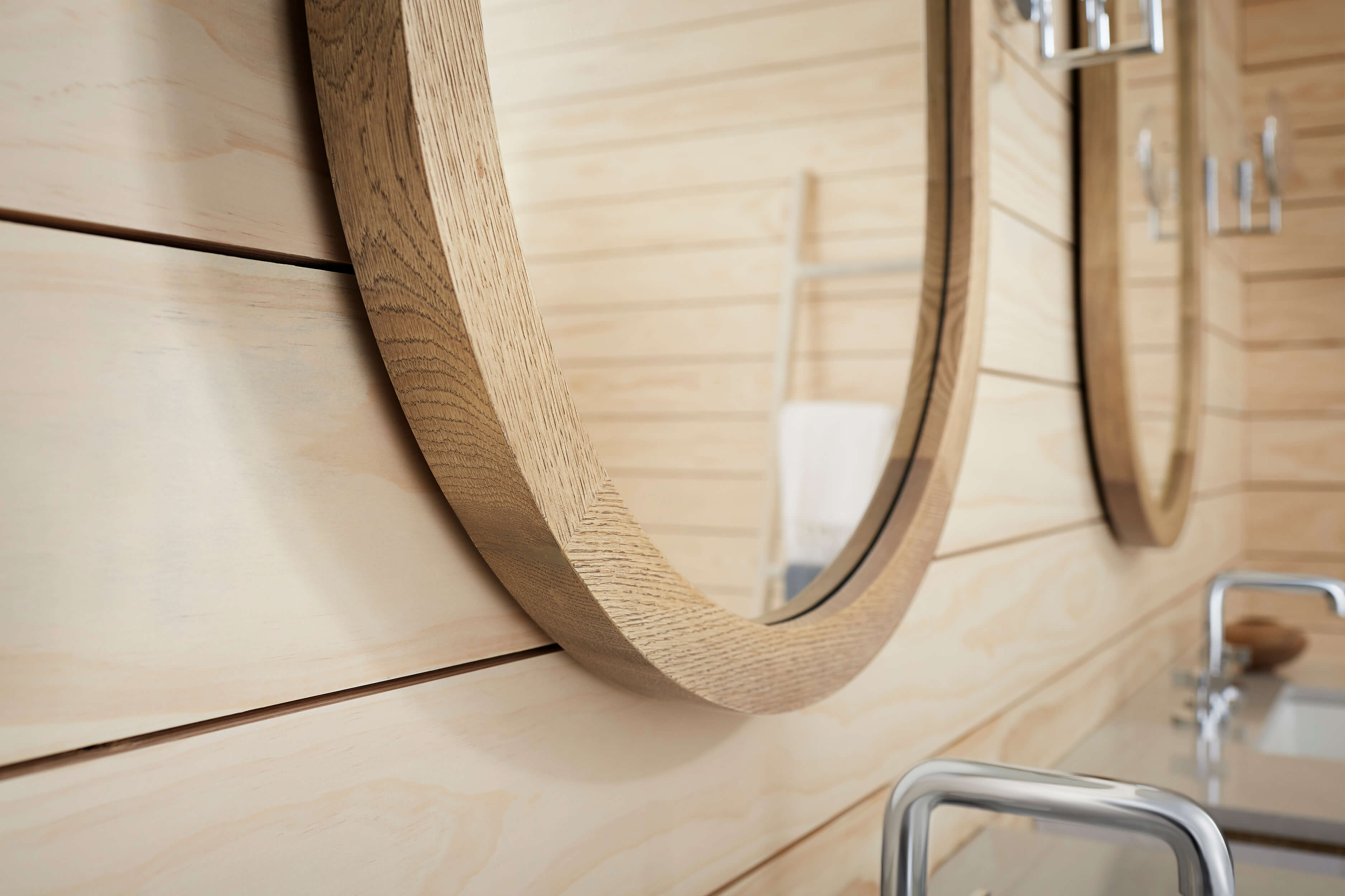 Stylish Bathroom Mirror Designs and Ideas | Robern
