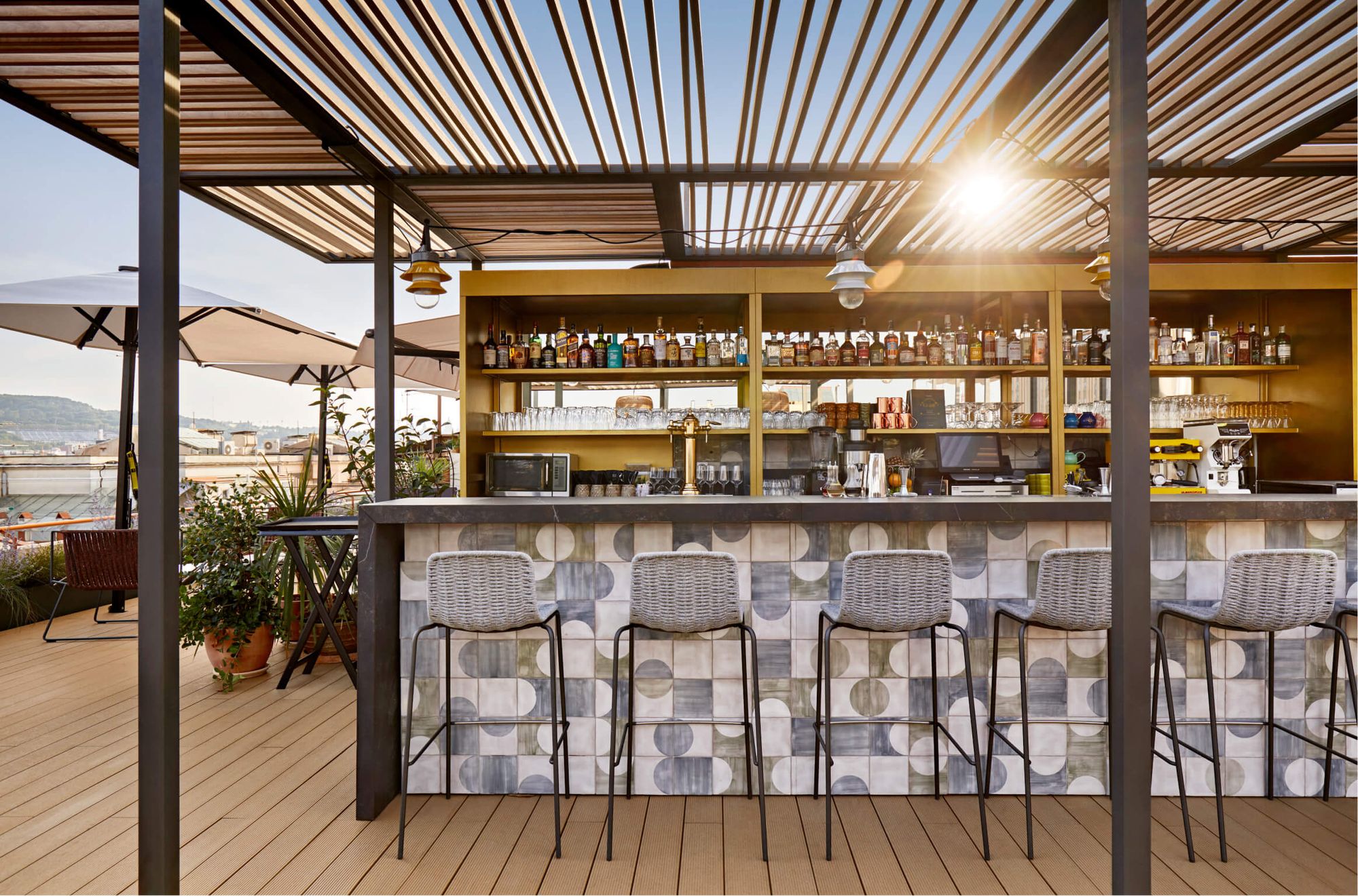 Terraza de Vivi - Rooftop Bar Design
