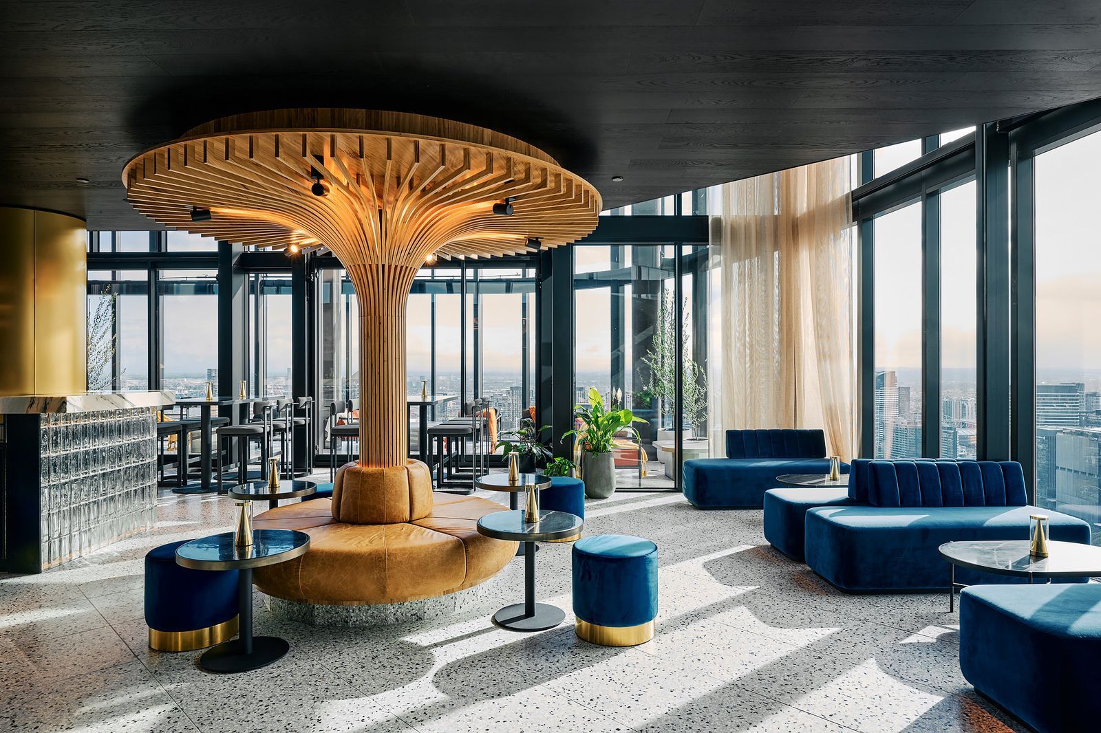 strato-melbourne-rooftop-bar-restaurant