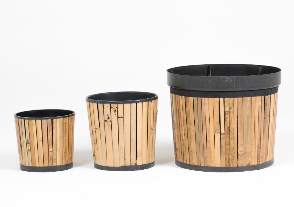 Garden decor products