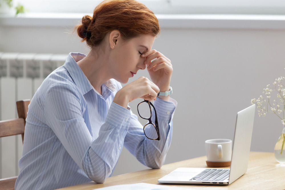 5 Ways to Reduce Digital Eye Strain West Boca Eye Center