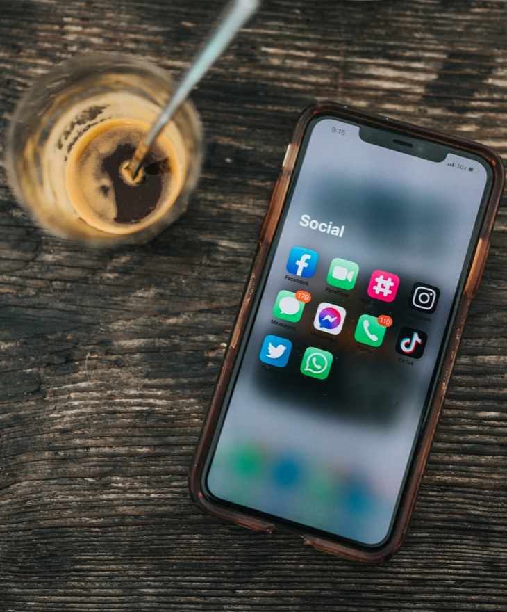 PR Smartphone | Social Media College