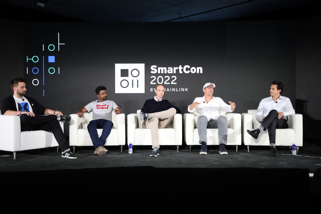 SmartCon Stage with fellow Web3 Leaders and Space and Time CEO, Nate Holiday