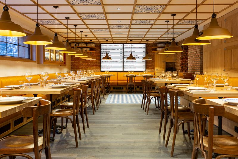 Restaurant Frometon à Chamonix MontBlanc Raclette & Fondue