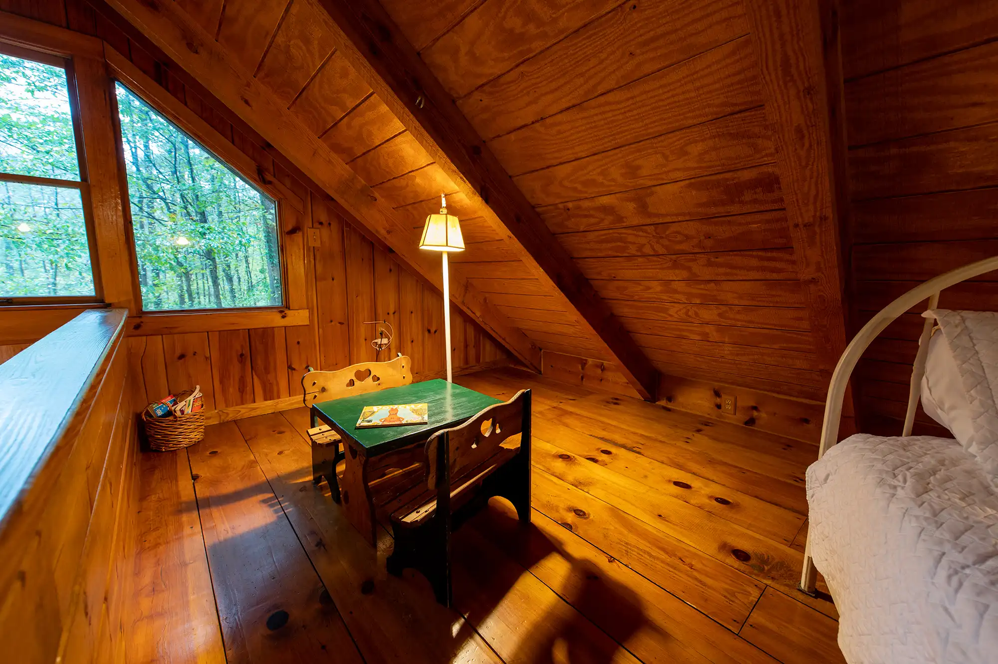 Creek Crest Cabin Ocoee Riverside Cabin