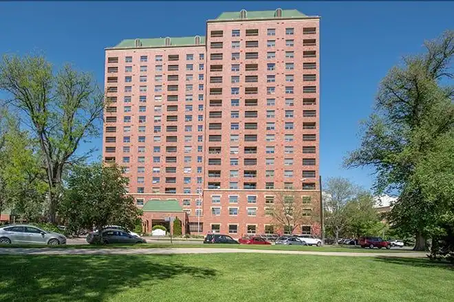 Brookdale Parkplace Facility Image