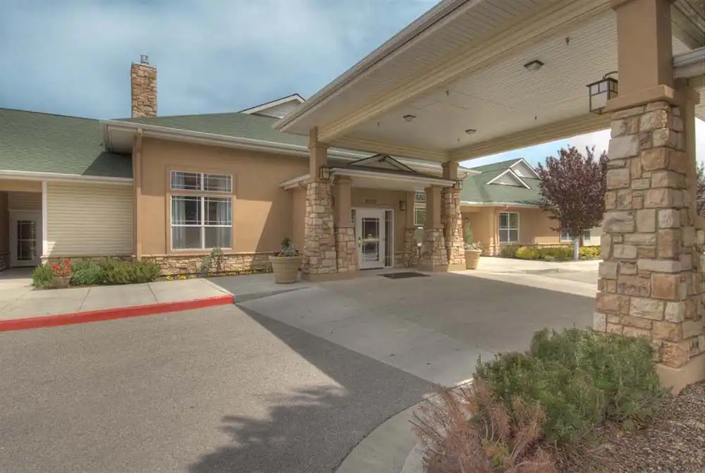 Emerson House at River Pointe Facility Image