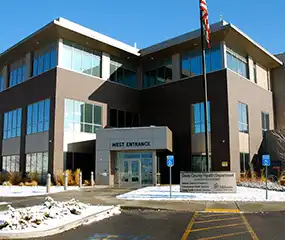 M C H C - Davis Medical Clinic Facility Image