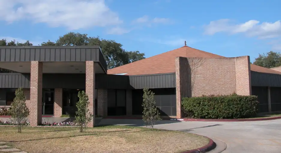Marbridge Villa Facility Image