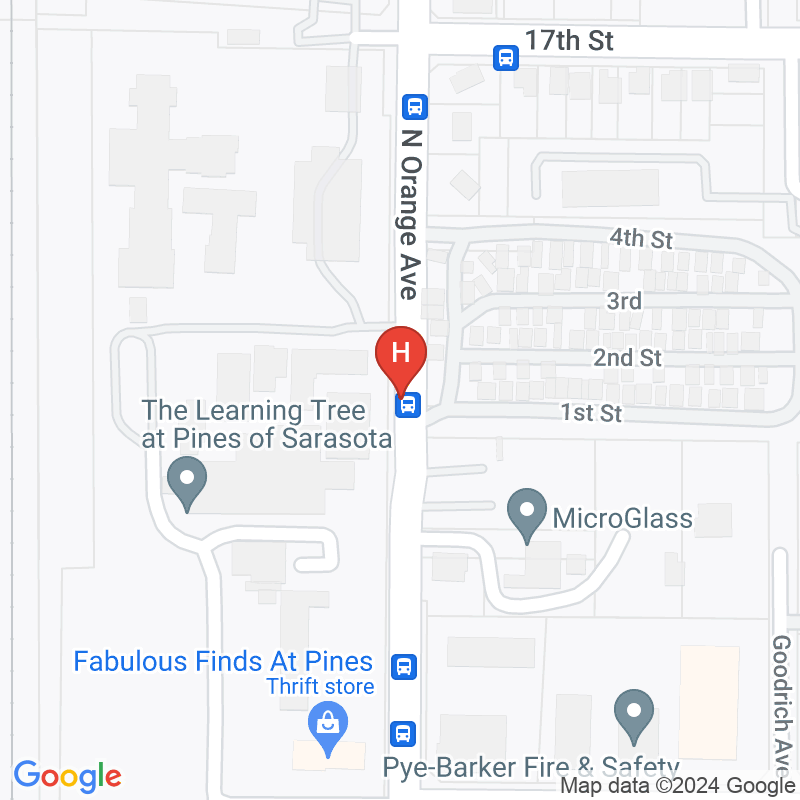 Pines of Sarasota - 1501 N Orange Ave