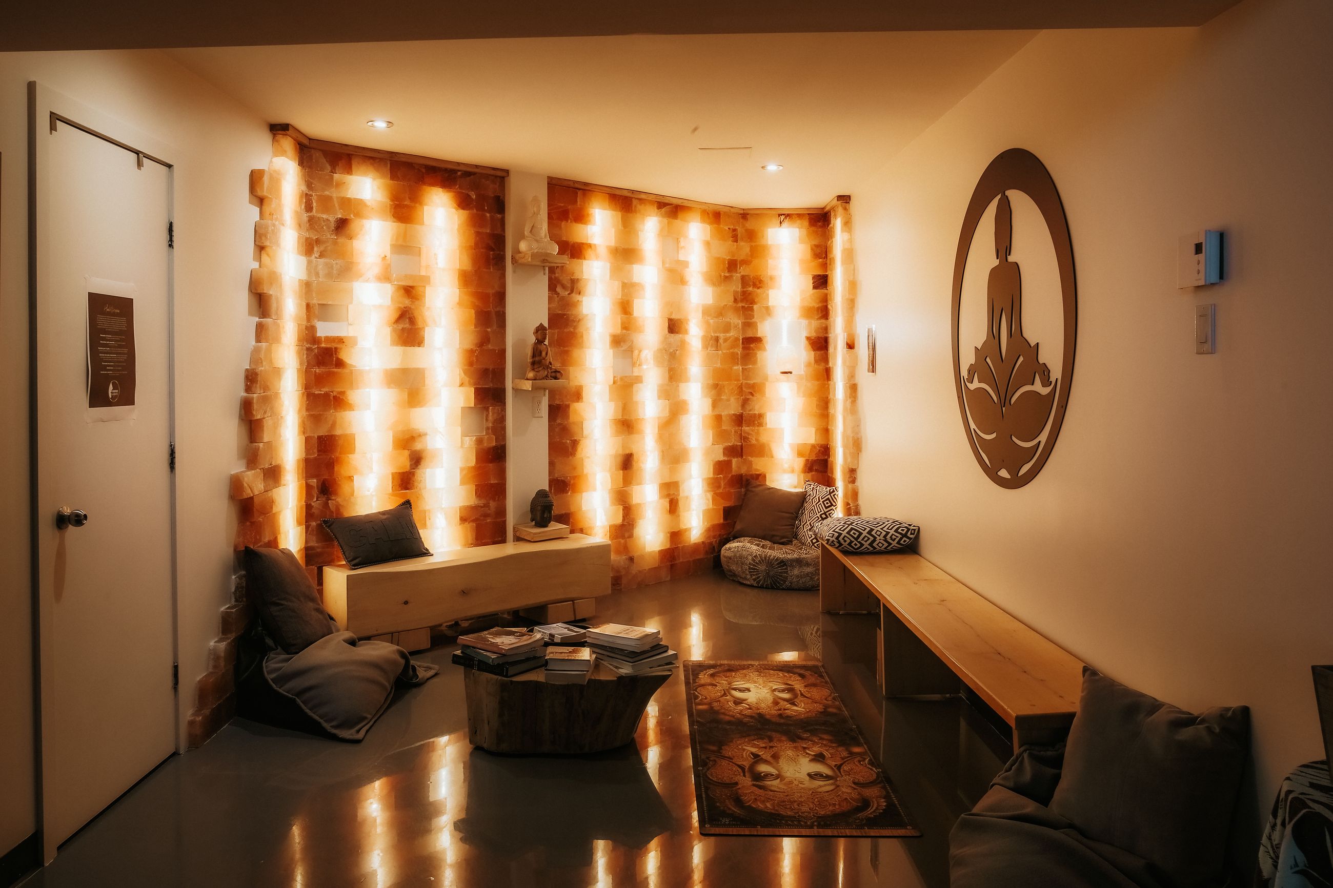 Idolem Hot Yoga Chaud Mascouche