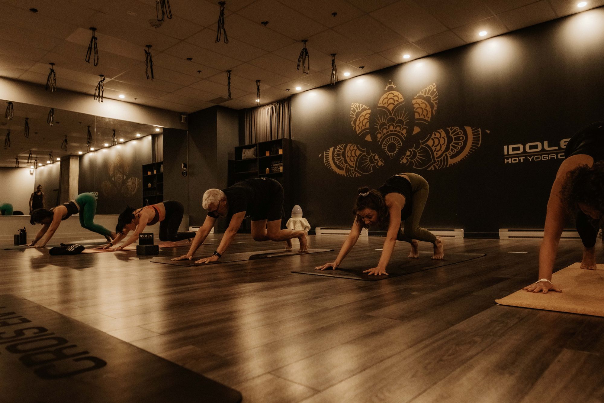 Idolem Hot Yoga chaud Longueuil