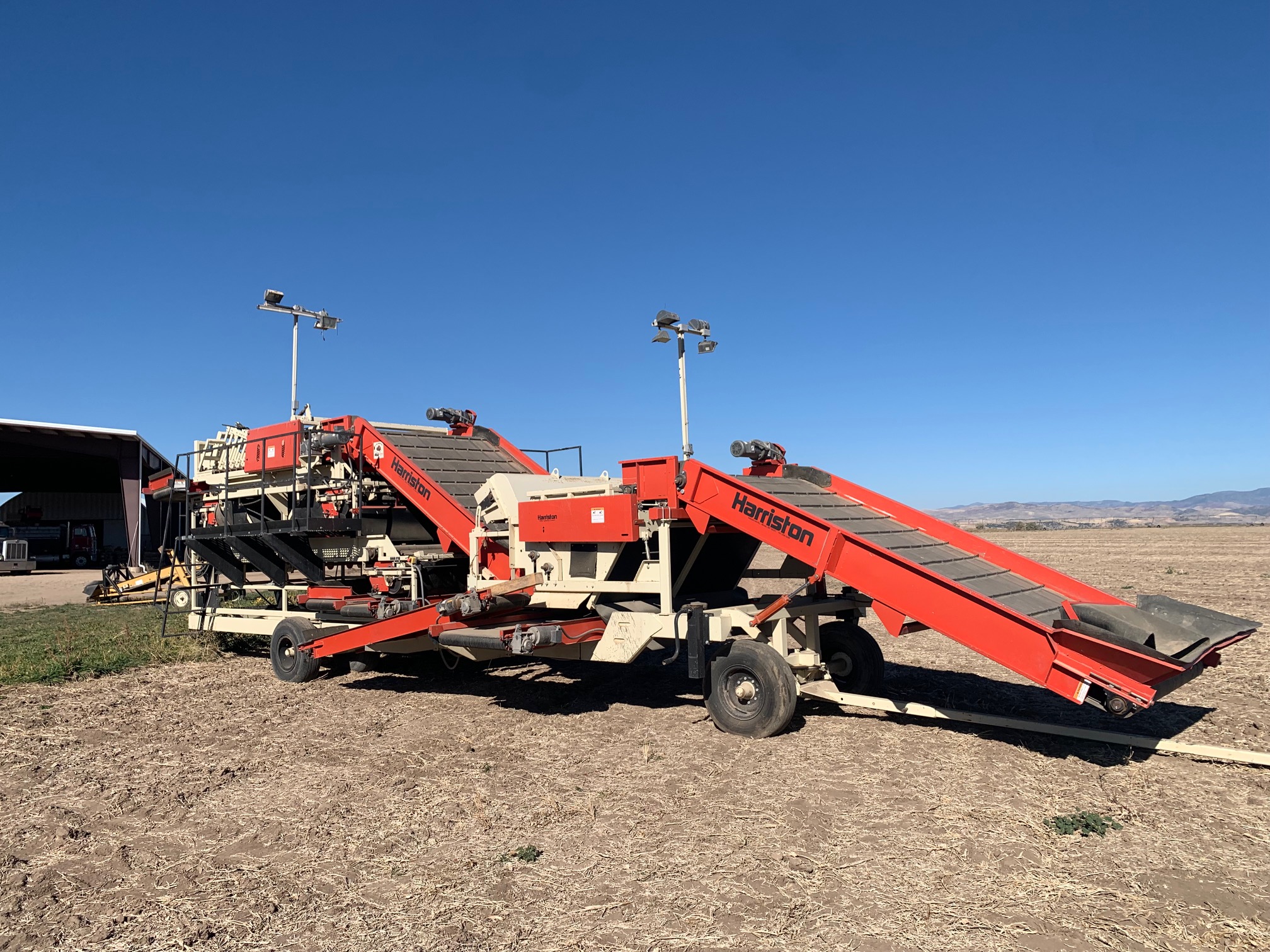 2011 Harriston 3240 Clodhopper