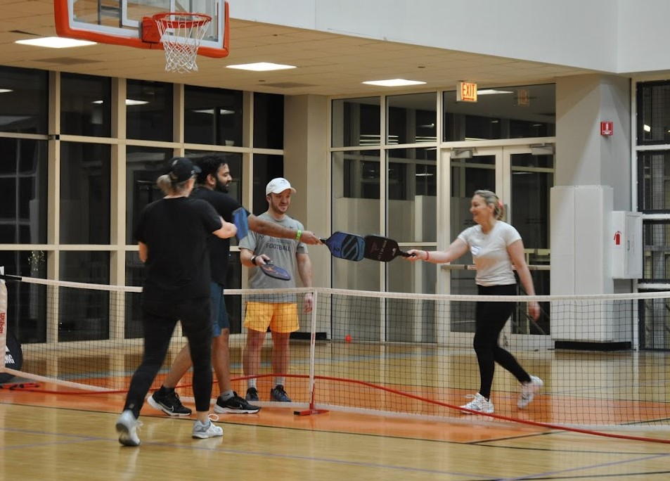 Indoor Pickleball in Chicago Conquer Sports App