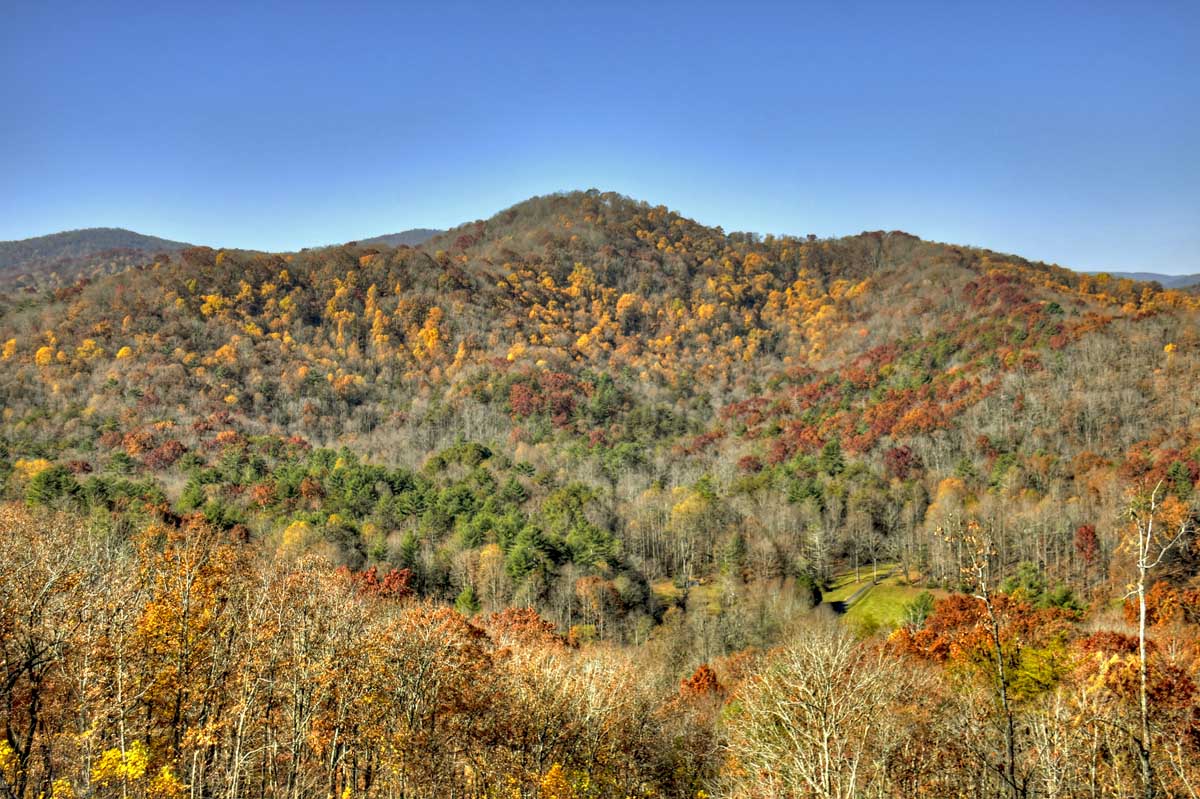 Covered Bridge - Long Range Mtn Views  — photo 4