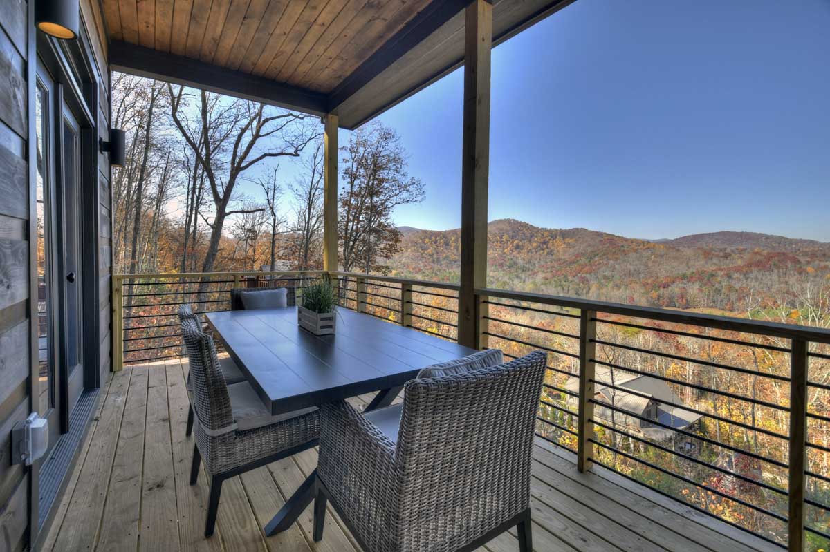 Covered Bridge - Long Range Mtn Views  — photo 3