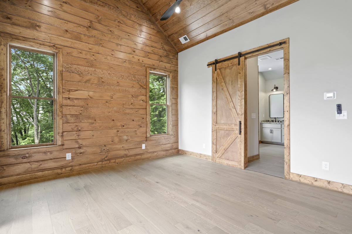 Covered Bridge - Lot 33 — photo 23