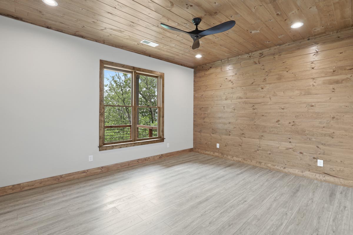 Covered Bridge - Lot 33 — photo 37