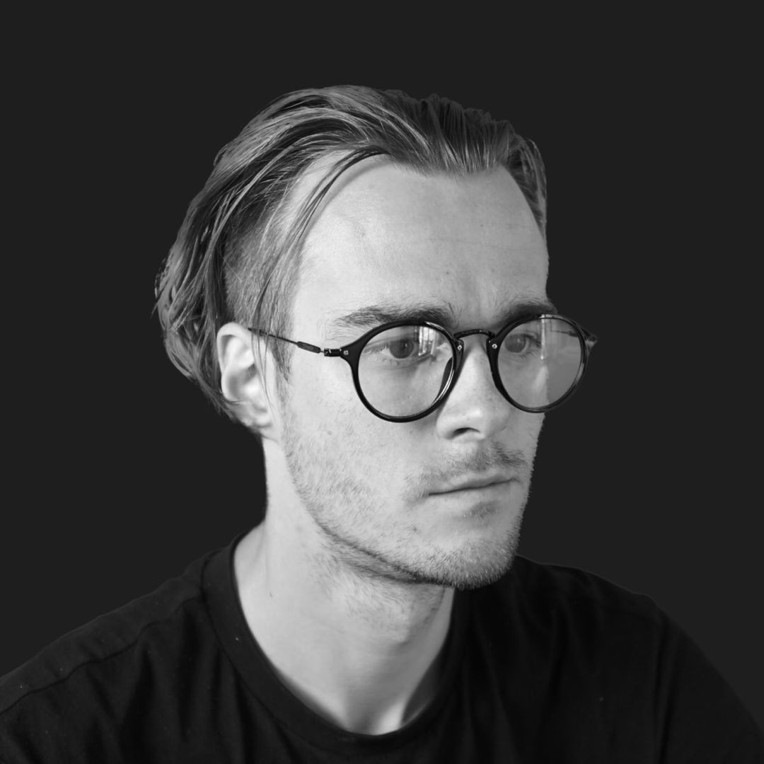 How to Start Selling Digital Products (10Step Blueprint)