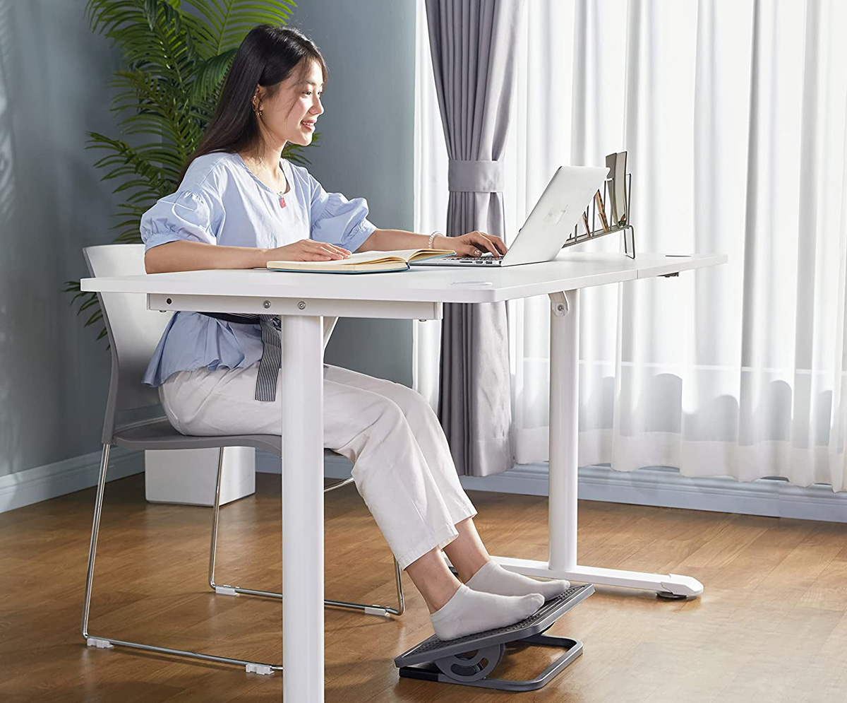 EUREKA Ergonomic Tilt Adjustable Footrest Quick Overview Let's Review