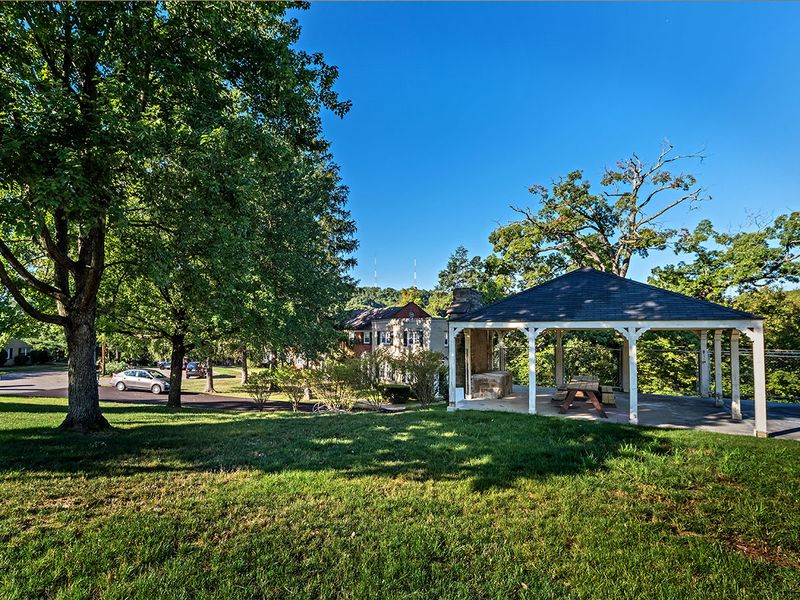 Rossview Heights Townhomes