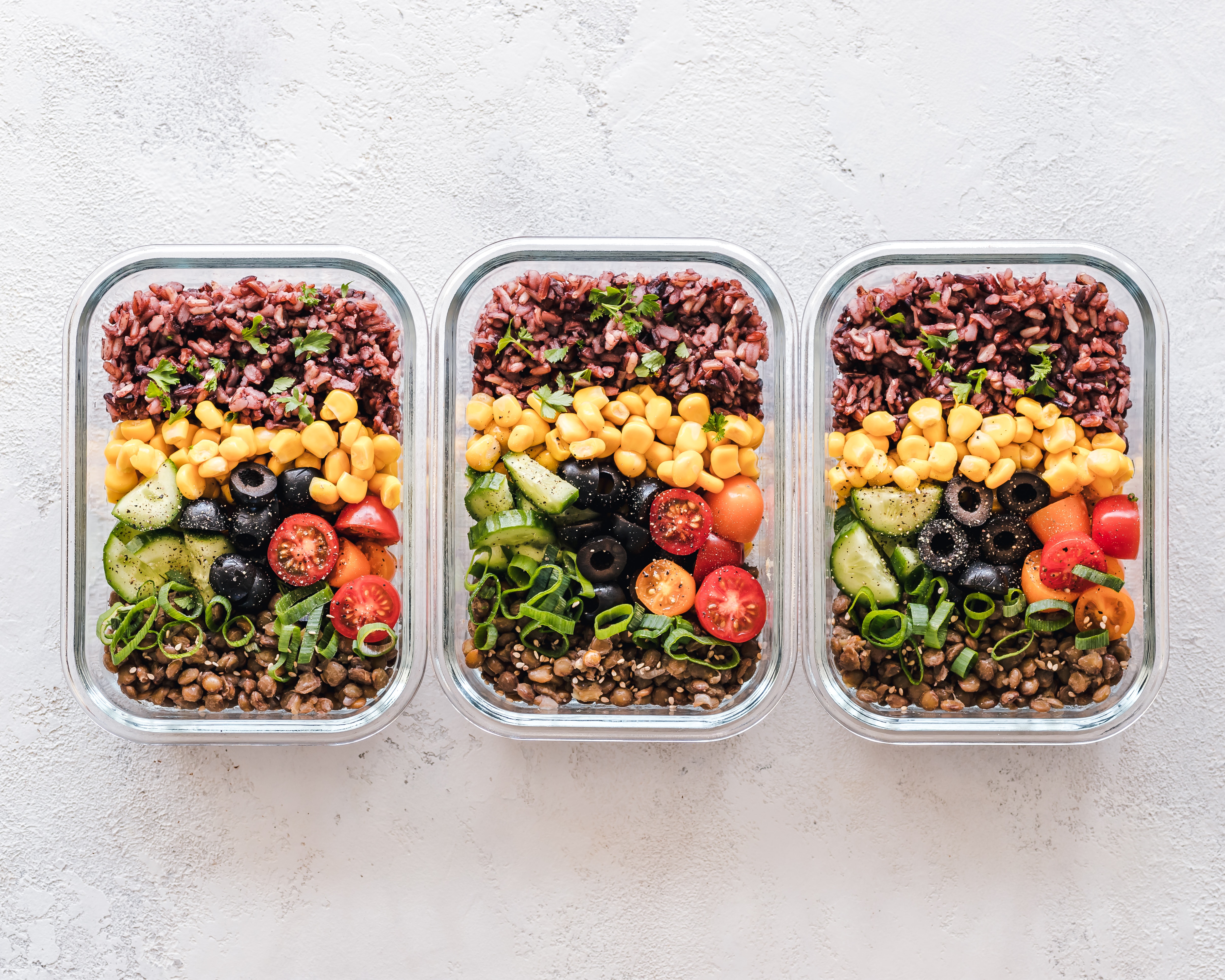 3 salads containers
