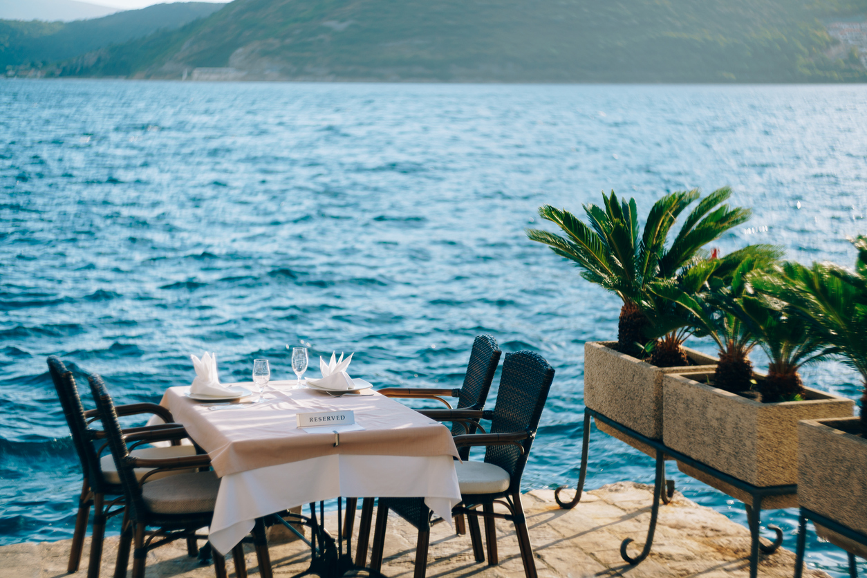 Les jours fériés dans la restauration quelles sont les règles Les jours fériés dans la restauration quelles sont les règles