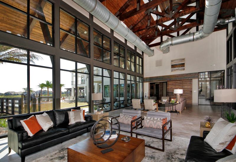 Lakewalk at Hamlin Apartments